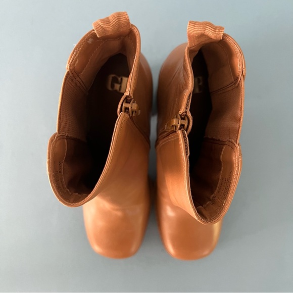 Gianni Bini Ah-Mazed Caramel Brown Leather Block Heel Platform Chelsea Boots - Picture 7 of 8